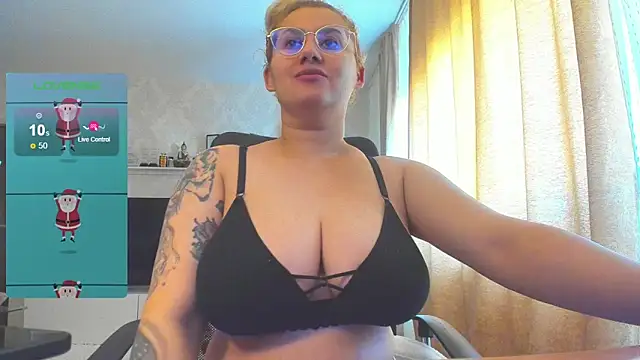 hot evil queen online show from 01-02-25, 09:00