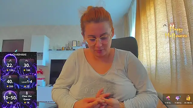 hot evil queen online show from 10-29-25, 08:13