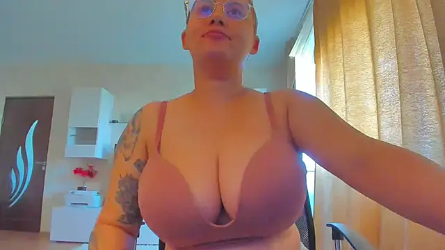 hot evil queen online show from 09-24-25, 06:53