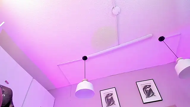 Inndrahot online show from 03-08-25, 04:01