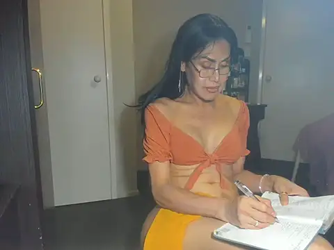 Angelchezcka online show from 12-05-25, 08:13