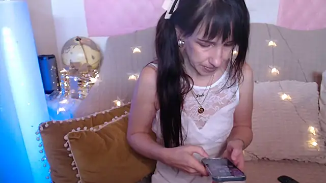 -carla- online show from 12-06-24, 07:37