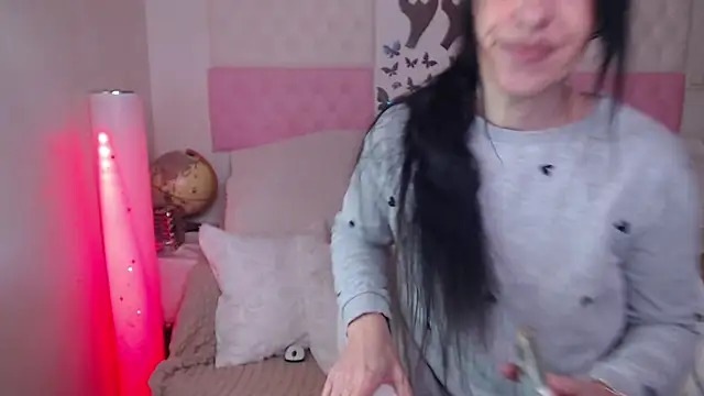 -carla- online show from 11-20-25, 06:14