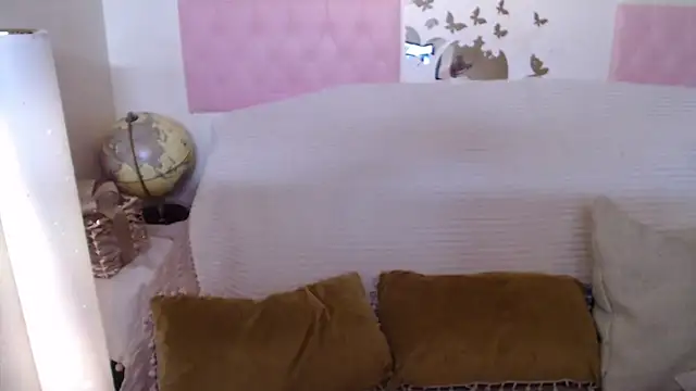 -carla- online show from 03-19-26, 06:24