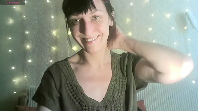 MarieODahliaS online show from 03-12-26, 09:35