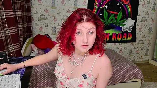 Snapshot of SmokyRose chatting on 06-01-26, 10:37 SmokyRose online show from 06-01-26, 10:37