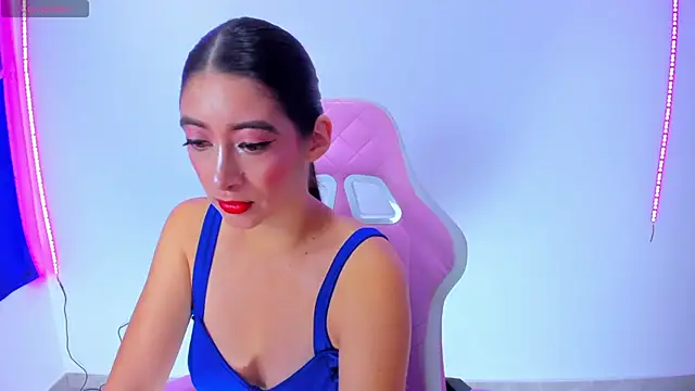 Snapshot of MeganWhite3 chatting on 02-16-25, 11:06 MeganWhite3 online show from 02-16-25, 11:06