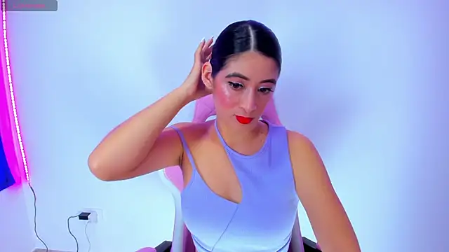 Snapshot of MeganWhite3 chatting on 02-25-25, 06:03 MeganWhite3 online show from 02-25-25, 06:03