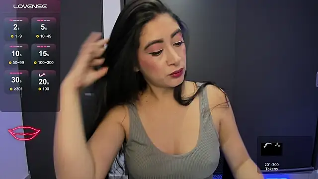 Snapshot of MeganWhite3 chatting on 09-14-25, 03:51 MeganWhite3 online show from 09-14-25, 03:51