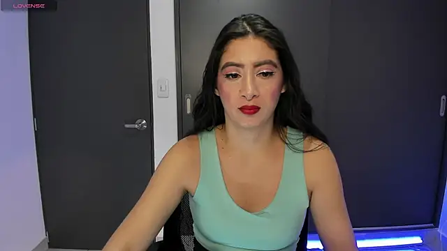 MeganWhite3 online show from 11-18-25, 12:15