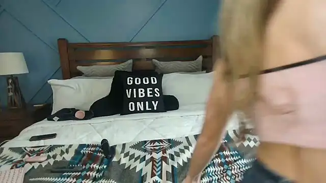 xxyourgirlblair online show from 03-24-26, 05:24