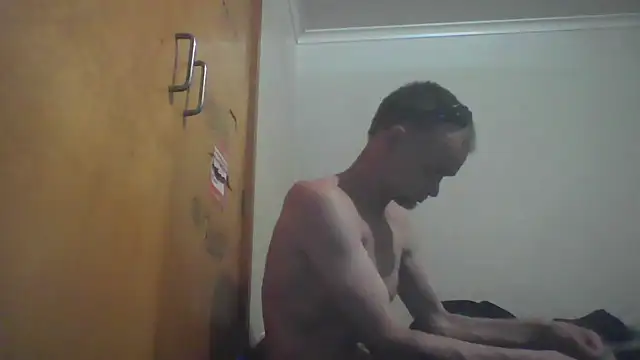 TooFknHorny1 online show from 12-31-24, 08:15