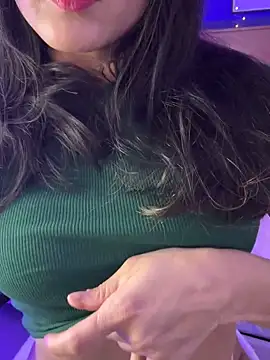 mahia queen online show from 03-18-26, 12:19