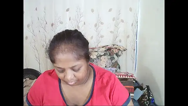 Snapshot of Indiantasha chatting on 05-04-26, 03:48 Indiantasha online show from 05-04-26, 03:48