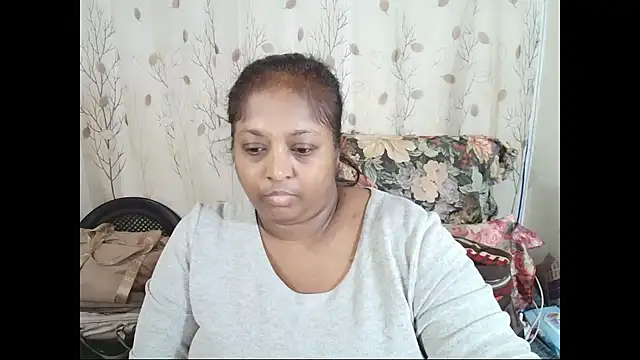 Indiantasha online show from 06-25-26, 04:23