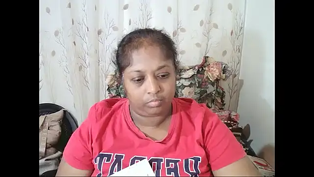 Snapshot of Indiantasha chatting on 04-23-26, 04:08 Indiantasha online show from 04-23-26, 04:08