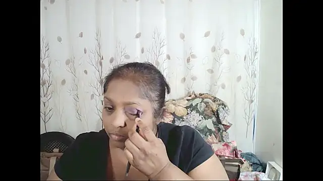 Snapshot of Indiantasha chatting on 02-02-26, 05:56 Indiantasha online show from 02-02-26, 05:56