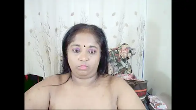 Snapshot of Indiantasha chatting on 04-28-26, 02:27 Indiantasha online show from 04-28-26, 02:27