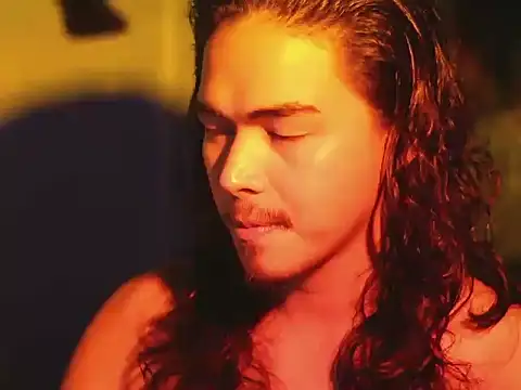 Snapshot of lumad_morningstar chatting on 11-27-25, 01:44 lumad morningstar online show from 11-27-25, 01:44