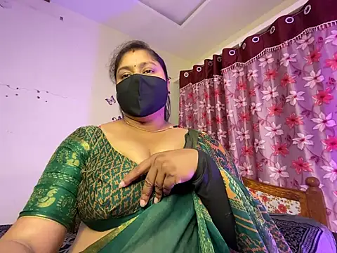 Snapshot of Love_4Sex chatting on 06-11-26, 05:59 Love 4Sex online show from 06-11-26, 05:59