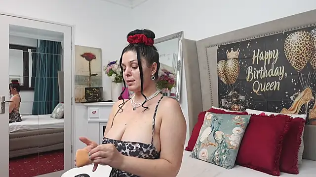 LexyRene online show from 07-25-26, 10:32