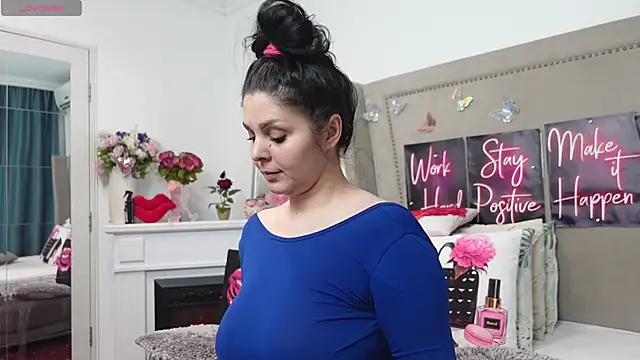 LexyRene online show from 04-27-26, 11:41