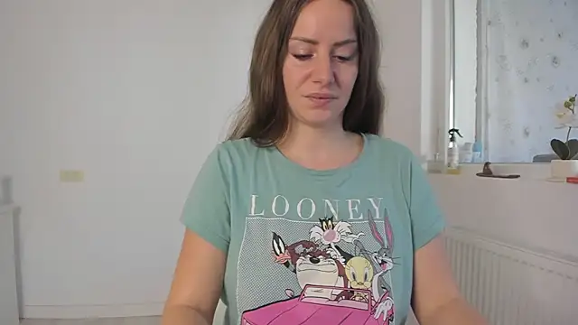 Snapshot of DiamondKay chatting on 02-12-26, 08:25 DiamondKay online show from 02-12-26, 08:25