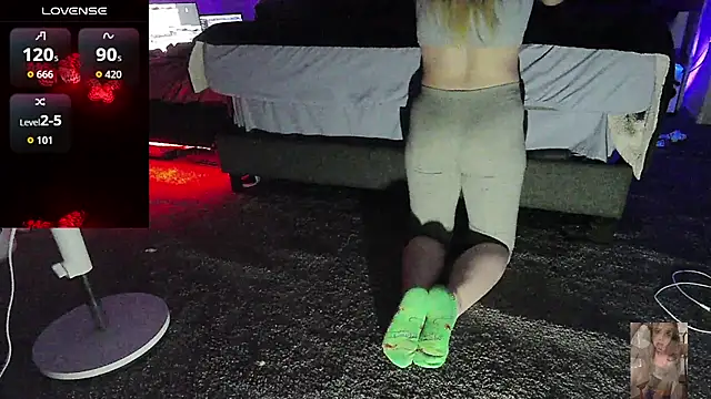 Blondiewithanass online show from 04-05-26, 05:52