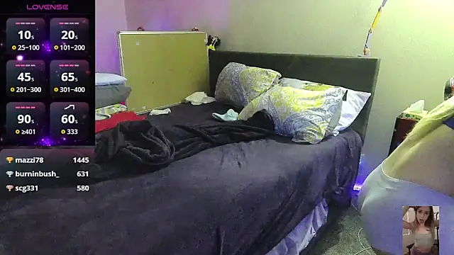 Blondiewithanass online show from 11-10-25, 02:27