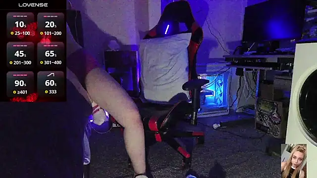 Blondiewithanass online show from 02-17-26, 03:42