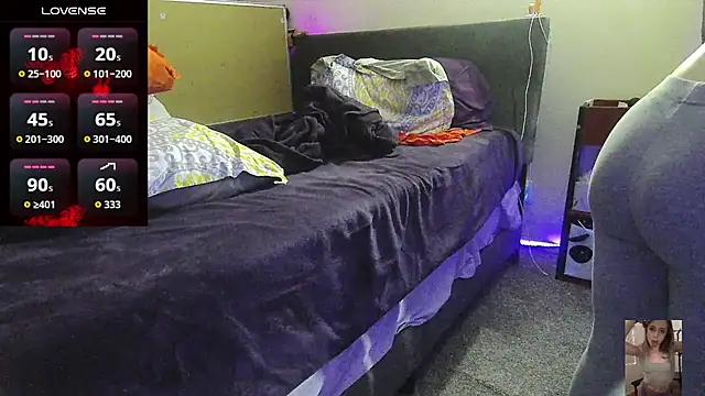 Blondiewithanass online show from 03-11-26, 06:07