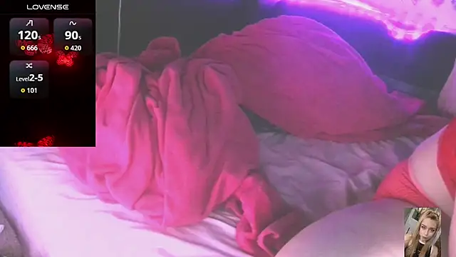 Blondiewithanass online show from 03-17-26, 06:11