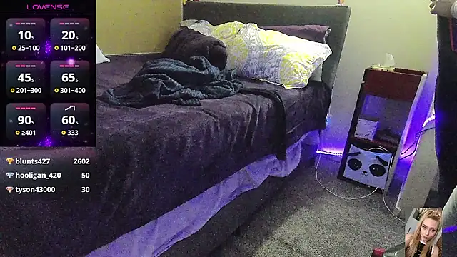 Blondiewithanass online show from 01-19-26, 06:06