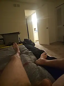 girthywhit10 online show from 10-31-25, 11:00