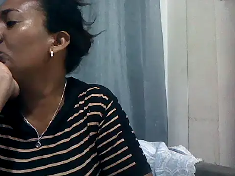 Snapshot of sexyladii chatting on 02-07-26, 04:59 sexyladii online show from 02-07-26, 04:59