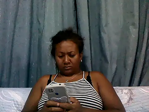 Snapshot of sexyladii chatting on 02-23-26, 05:02 sexyladii online show from 02-23-26, 05:02