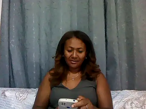 Snapshot of sexyladii chatting on 02-13-26, 05:24 sexyladii online show from 02-13-26, 05:24