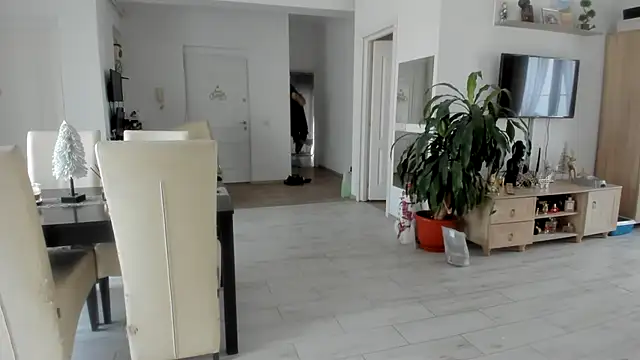 woolfiie online show from 12-15-25, 08:53