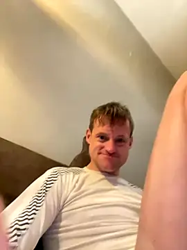 londonfuckwhore online show from 10-27-25, 04:13