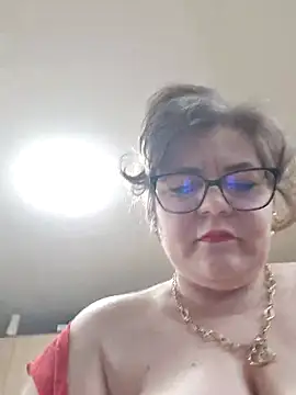 Snapshot of cindybbwsquirt chatting on 05-31-26, 05:35 cindybbwsquirt online show from 05-31-26, 05:35