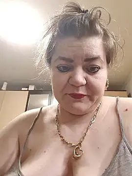 cindybbwsquirt online show from 01-12-26, 05:47