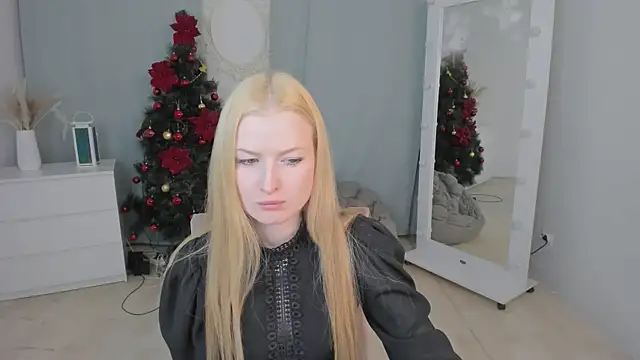 Laly Peach online show from 01-12-26, 06:42