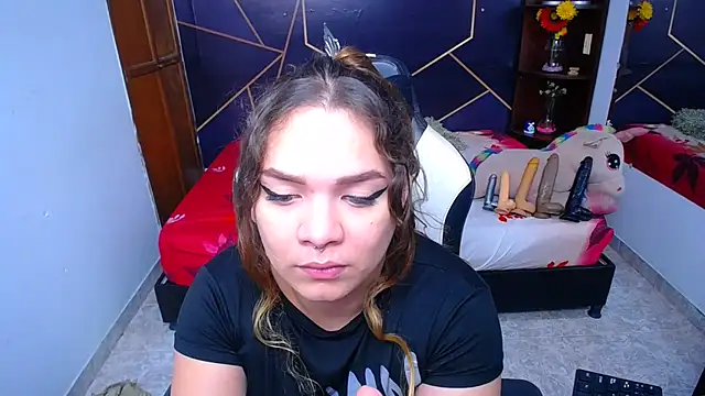 ShantalBlonde online show from 09-12-25, 01:50