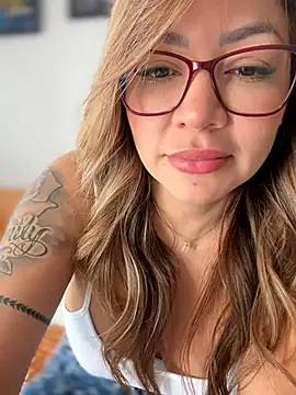 DIANITA 1988 online show from 06-14-26, 02:51