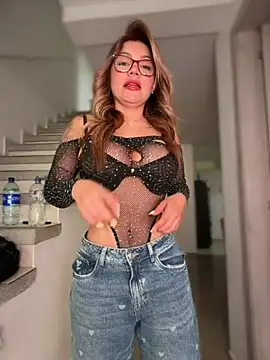 DIANITA 1988 online show from 06-15-26, 03:55