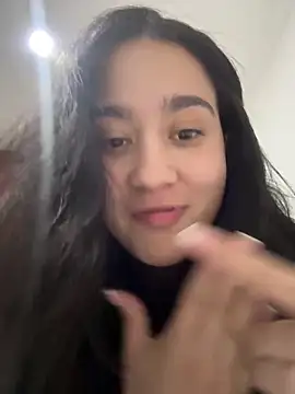 Snapshot of Nina_lovi chatting on 12-02-24, 01:20 Nina lovi online show from 12-02-24, 01:20