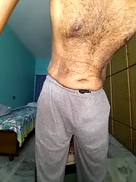 Snapshot of hornyindianmale82 chatting on 06-16-26, 11:32 hornyindianmale82 online show from 06-16-26, 11:32