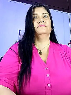 Snapshot of salomexlove_20 chatting on 09-16-25, 01:01 salomexlove 20 online show from 09-16-25, 01:01