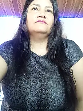 Snapshot of salomexlove_20 chatting on 05-30-26, 01:50 salomexlove 20 online show from 05-30-26, 01:50