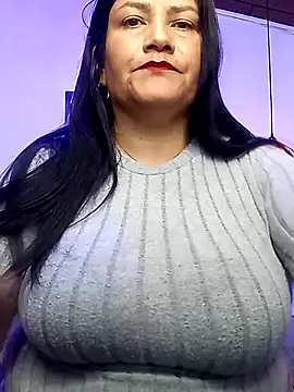 Snapshot of salomexlove_20 chatting on 10-09-25, 12:38 salomexlove 20 online show from 10-09-25, 12:38